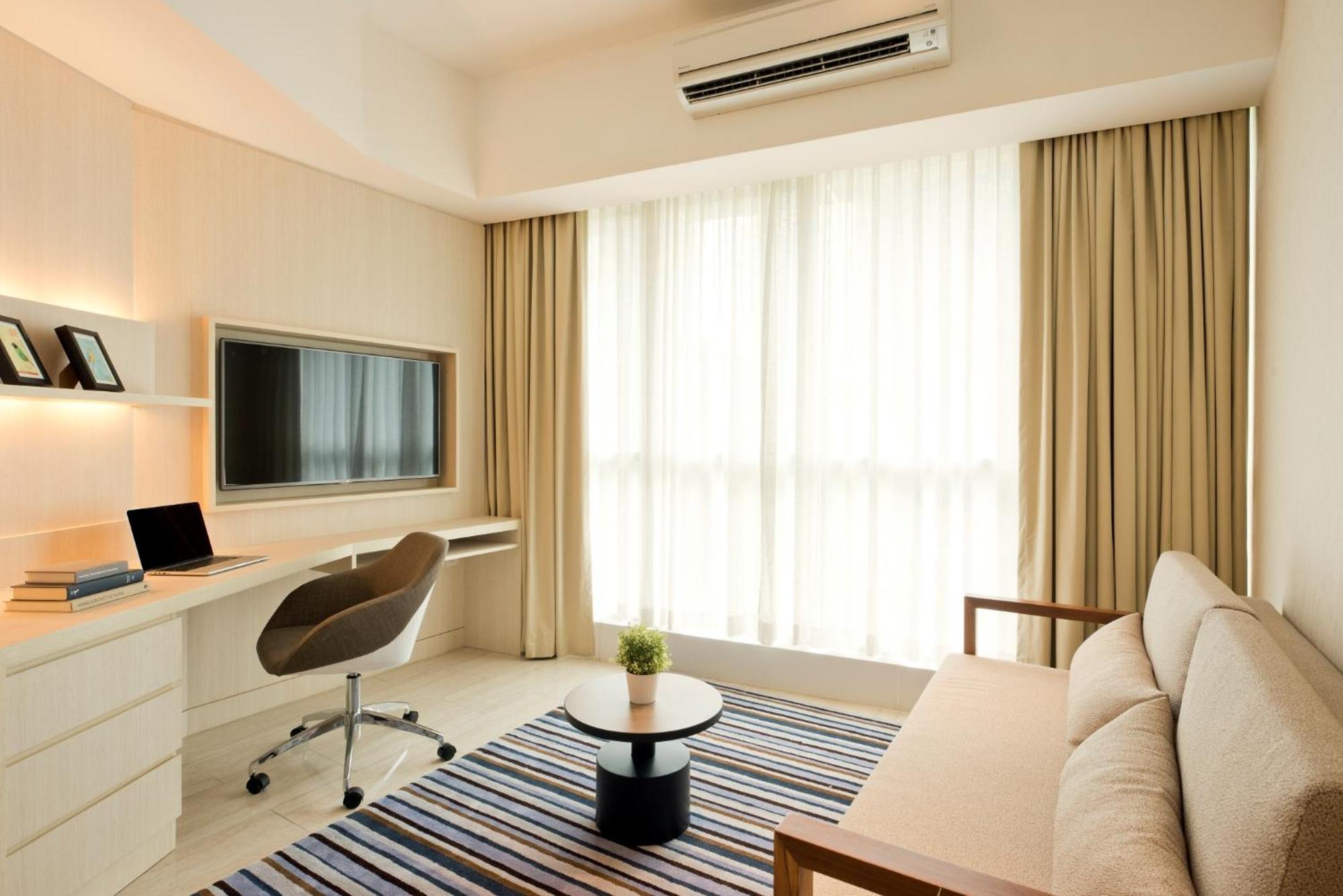 Hotel Oasia By Far East Hospitality 4*