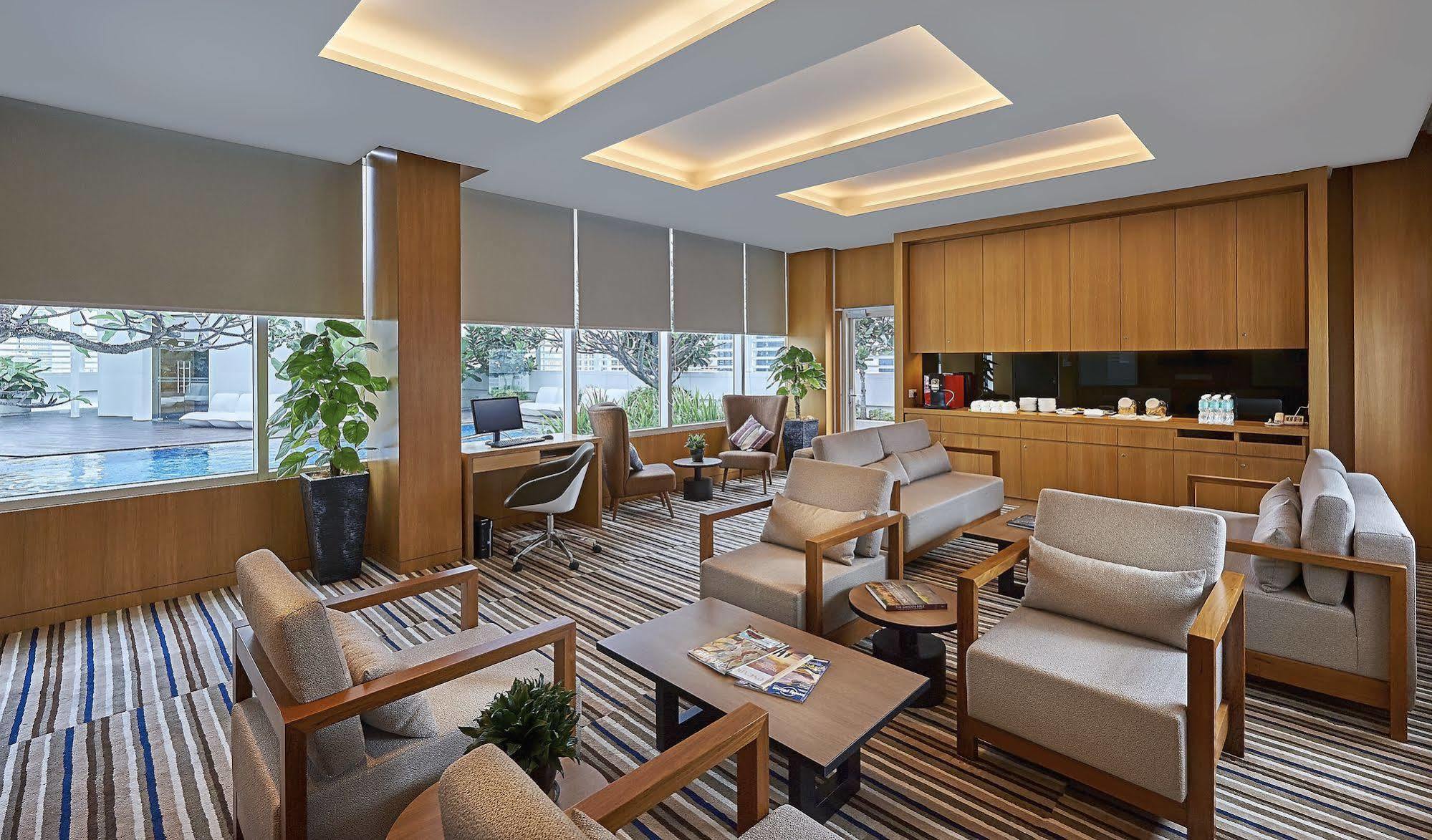 Oasia By Far East Hospitality 4*